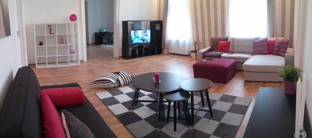 Appartamento Downtown Rising Sun 104 Sq.M Budapest Esterno foto