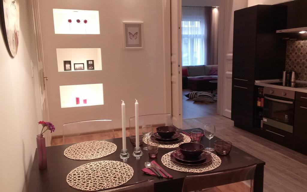 Appartamento Downtown Rising Sun 104 Sq.M Budapest Esterno foto